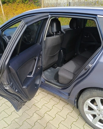 Toyota Avensis cena 23500 przebieg: 224000, rok produkcji 2010 z Toruń małe 232